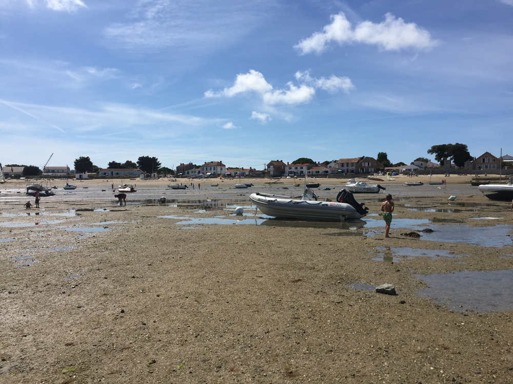 plage ed la cantine